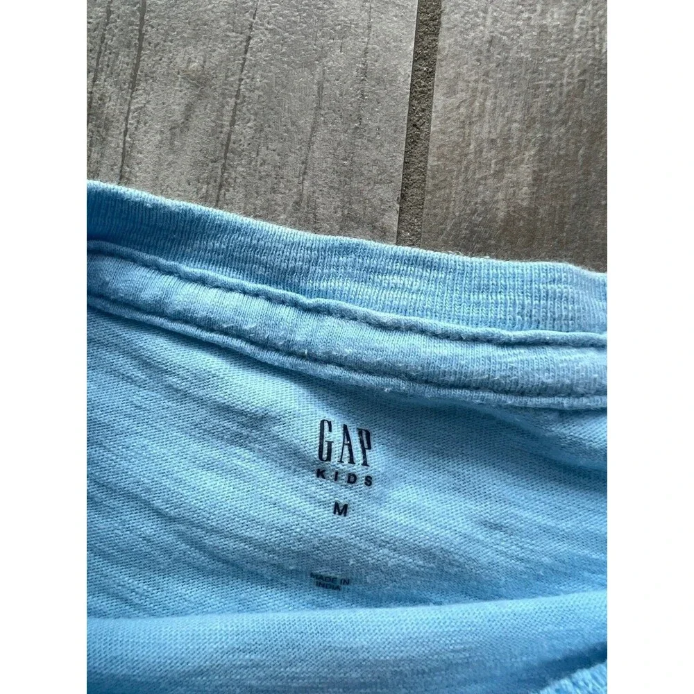 GAP Kids Lot Set of 2 Basic Crew Neck Pocket T-Shirt Cotton Casual Boy EUC M 8-9